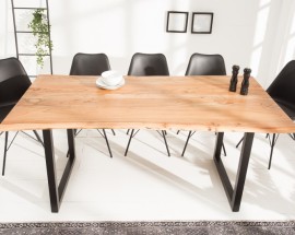 7EC0A0E6-1778-48B0-830E-73DA80FB5D9C